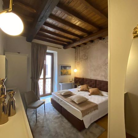 Condotti Rooms Řím Exteriér fotografie